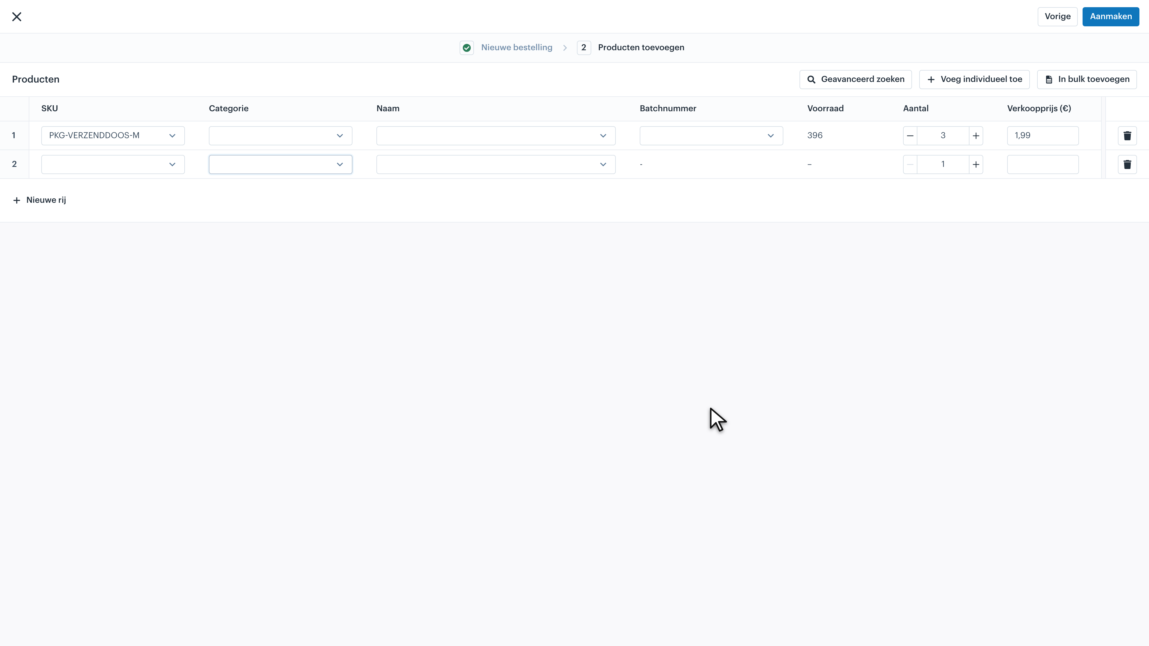 3× PKG-VERZENDDOOS-M staat nu als orderregel in het grid, met SKU, naam en voorraadindicatie. Klaar om de conceptbestelling aan te maken.