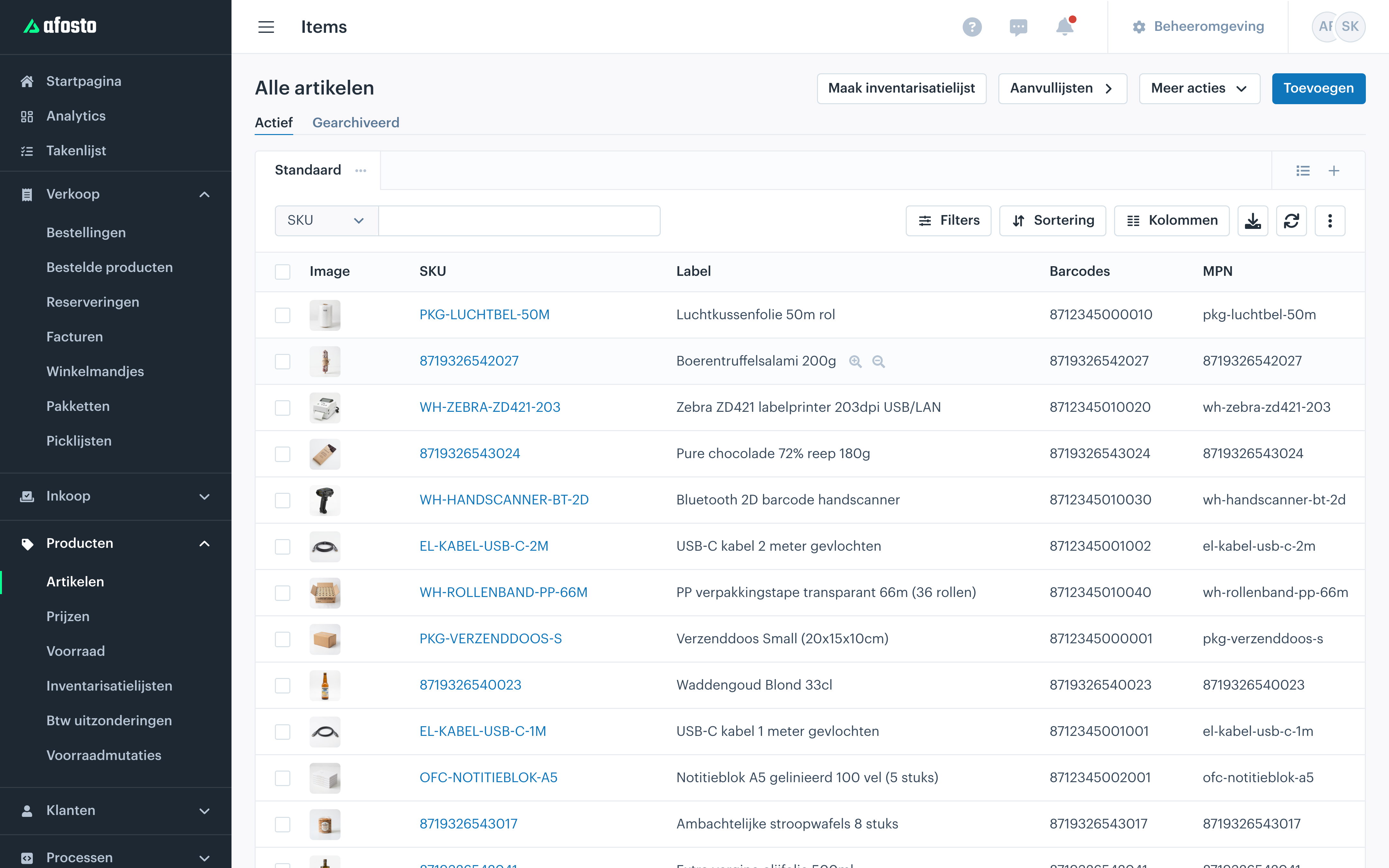 BackOffice artikelen: productcatalogus met afbeeldingen, SKU en barcodes.